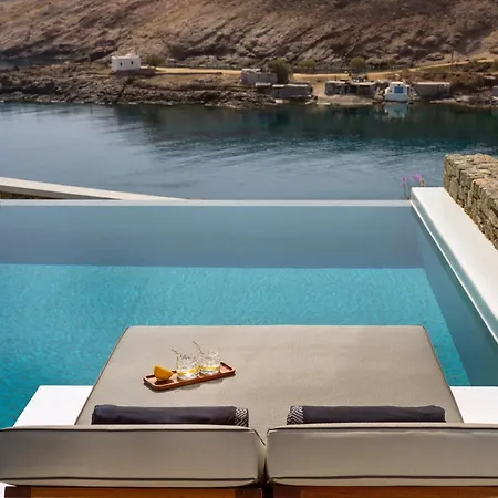 Hotell Semeli Coast Mykonos Curio Collection By Hilton Merchia Beach
