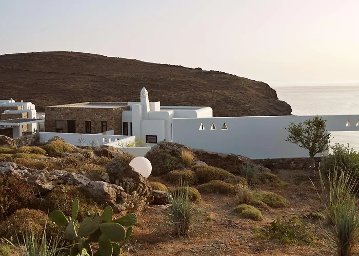 Semeli Coast Mykonos Curio Collection By Hilton Merchia Beach