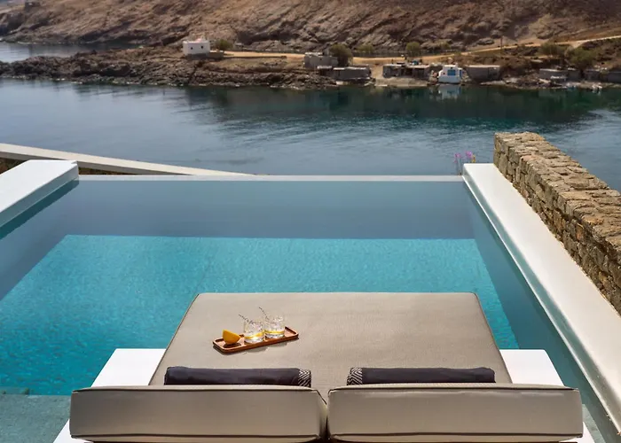 Hotel Semeli Coast Mykonos Curio Collection By Hilton Merchia Beach