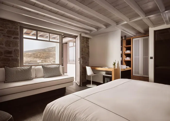 Semeli Coast Mykonos Curio Collection By Hilton Merchia Beach